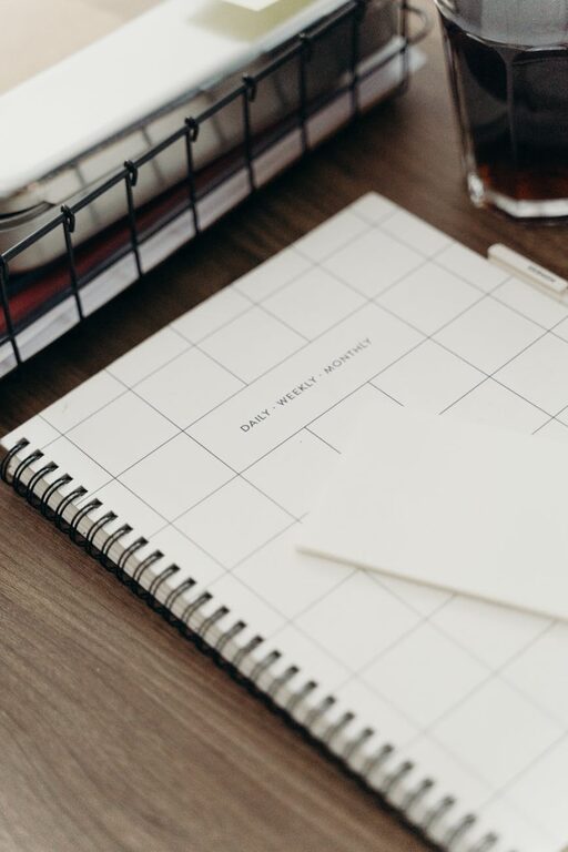 Simple Cleaning Schedule for the Whole Week: Stay Tidy with Minimal Effort